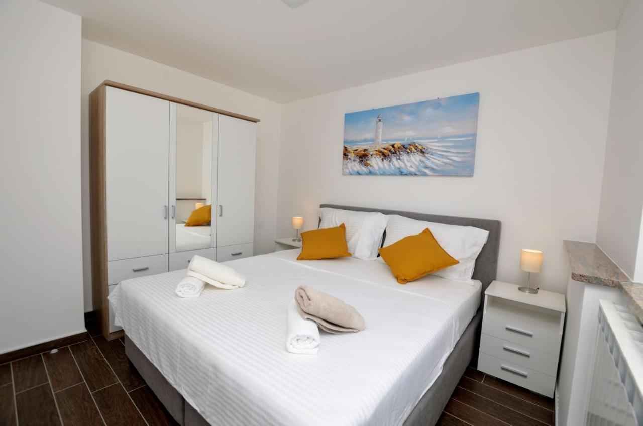 Apartments Villa Sofia Martinšćica 外观 照片