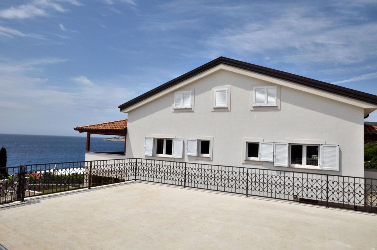 Apartments Villa Sofia Martinšćica 外观 照片