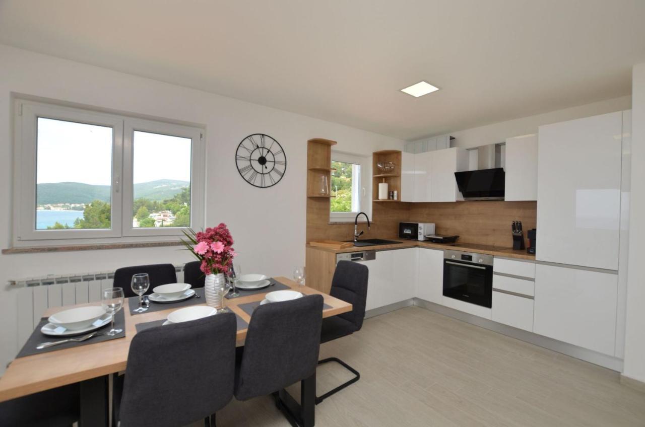 Apartments Villa Sofia Martinšćica 外观 照片