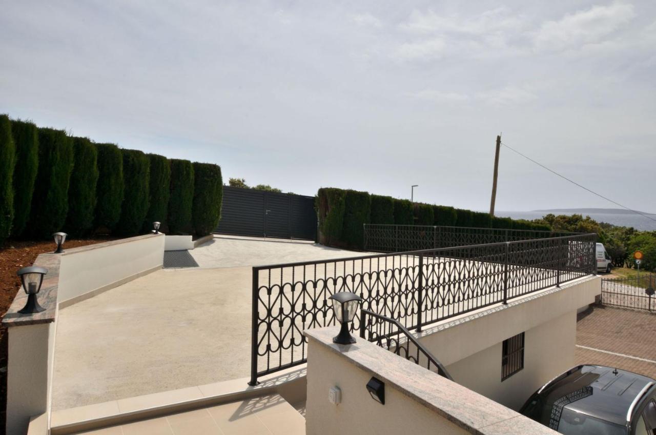 Apartments Villa Sofia Martinšćica 外观 照片