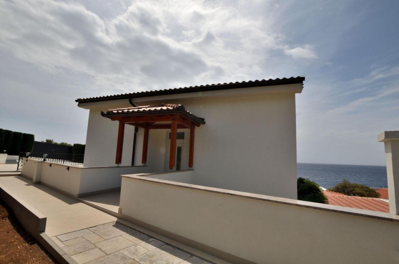 Apartments Villa Sofia Martinšćica 外观 照片