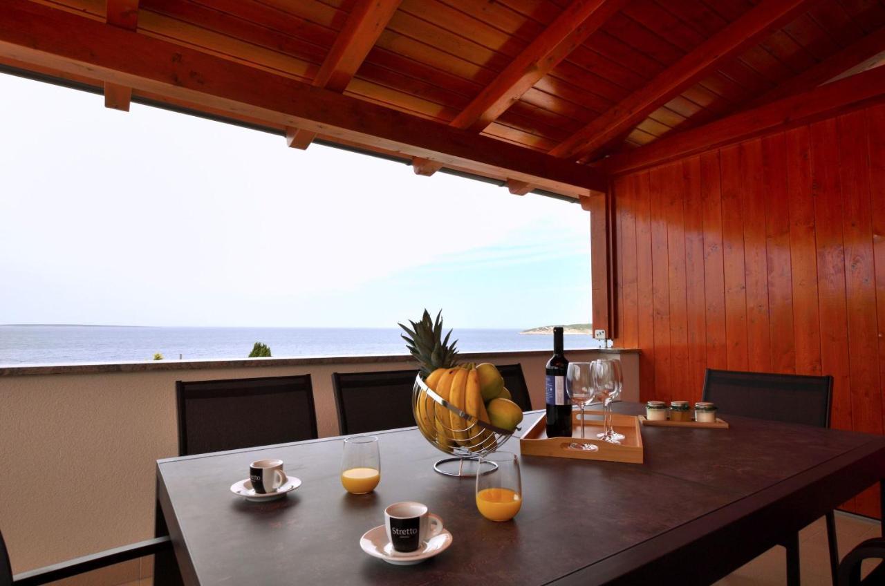 Apartments Villa Sofia Martinšćica 外观 照片